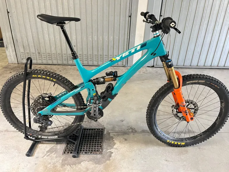 Yeti SB6 TURQ TR 2018