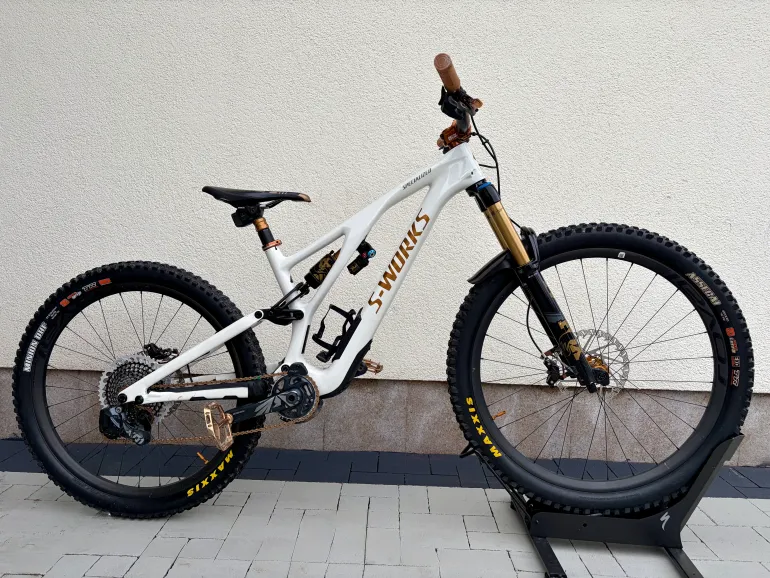 Specialized Stumpjumper EVO Pro 2023