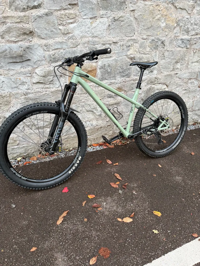 Commencal META HT AM ESSENTIAL 2022