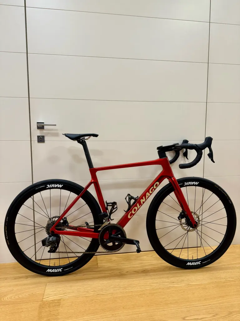 Colnago V4 Sram Rival AXS 2025