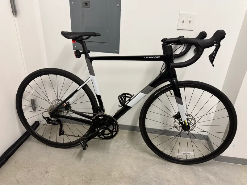 Used Cannondale SuperSix EVO Carbon Disc 105 2021 2021 Road & Gravel