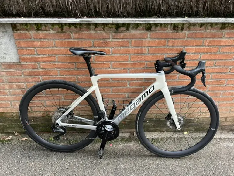 Megamo PULSE ELITE 15 SH12 2023