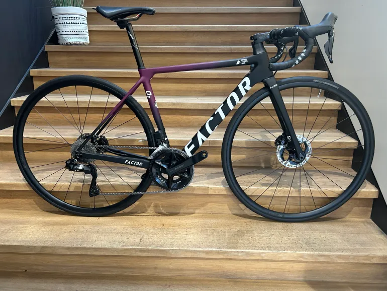 Factor O2 VAM - Shimano Ultegra 2023