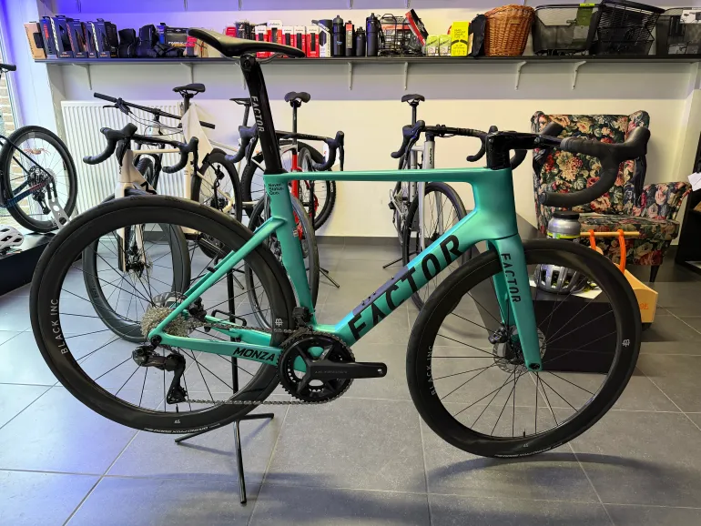 Factor MONZA - Shimano Ultegra 2025