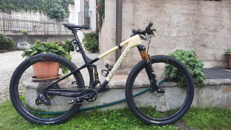 Berria MAKO 7 2021