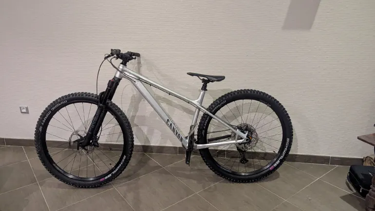 Canyon Stoic 4 2024