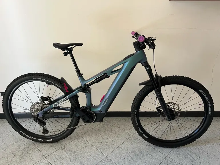 Cube STEREO HYBRID ONE44 HPC RACE 800 2025
