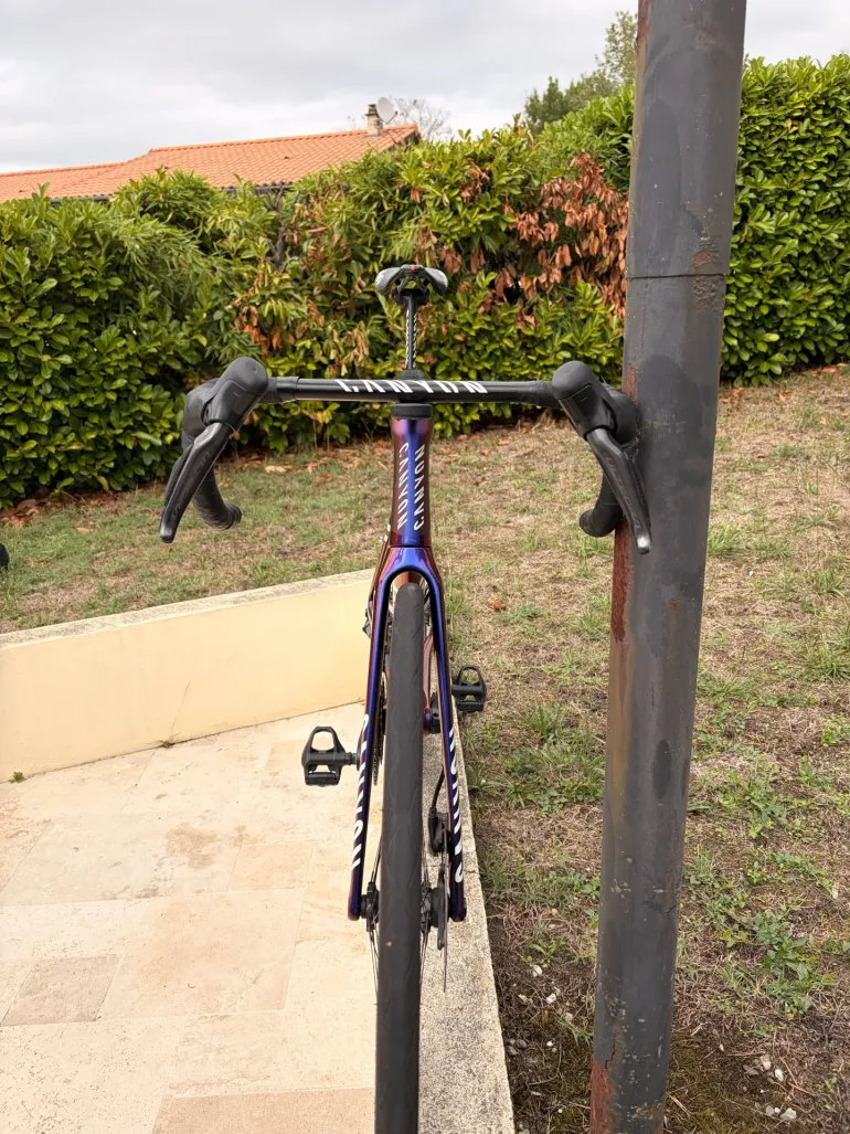 Used Canyon Aeroad CFR Di2 2023 – € 5.000 | buycycle
