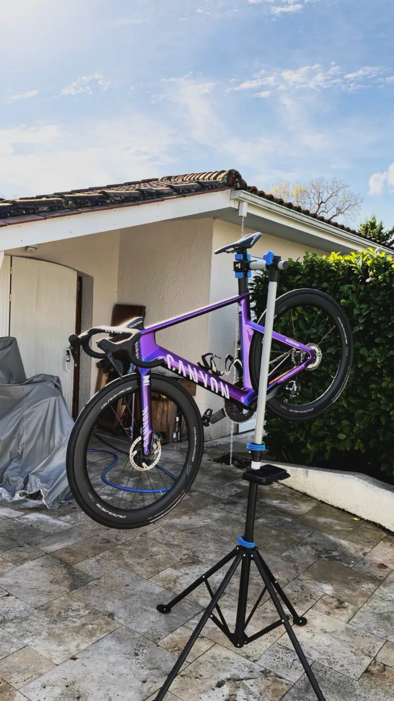 Used Canyon Aeroad CFR Di2 2023 – € 5.000 | buycycle