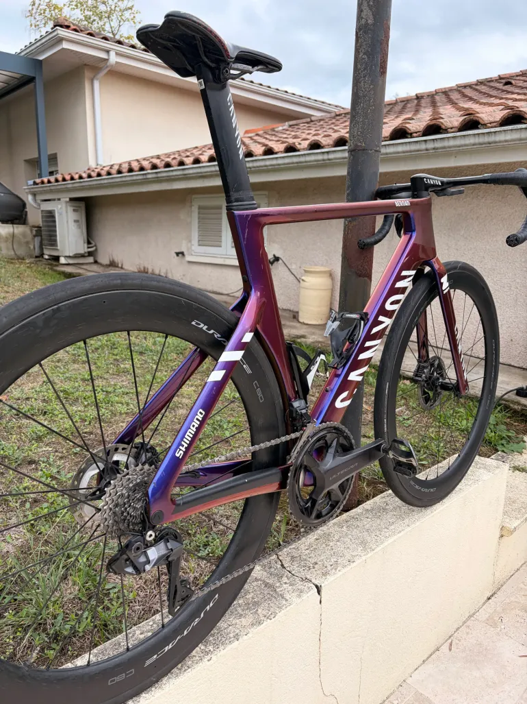 Used Canyon Aeroad CFR Di2 2023 – € 5.000 | buycycle