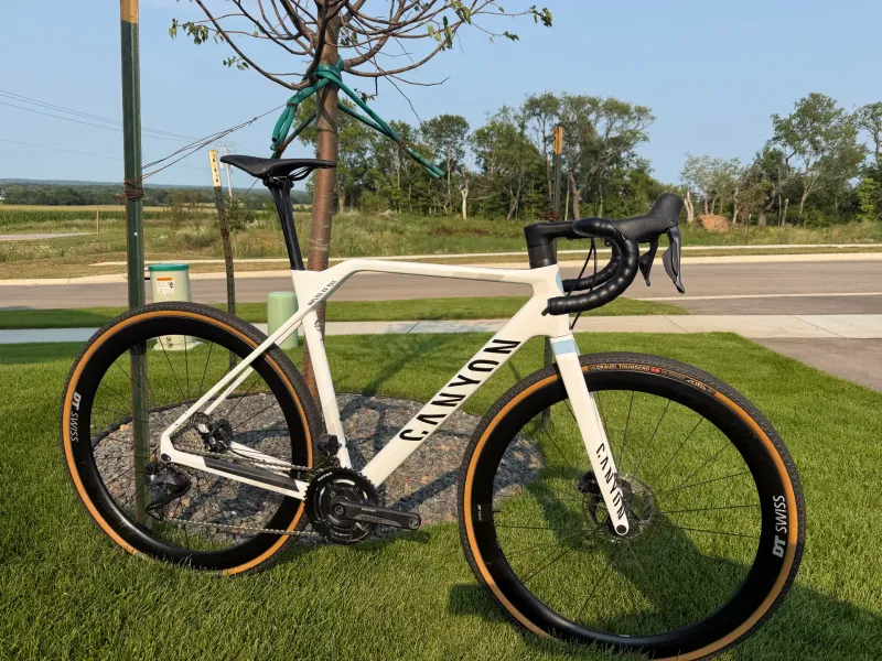 Used Canyon Inflite CF SLX 8 Di2 2025 2025 Road & Gravel