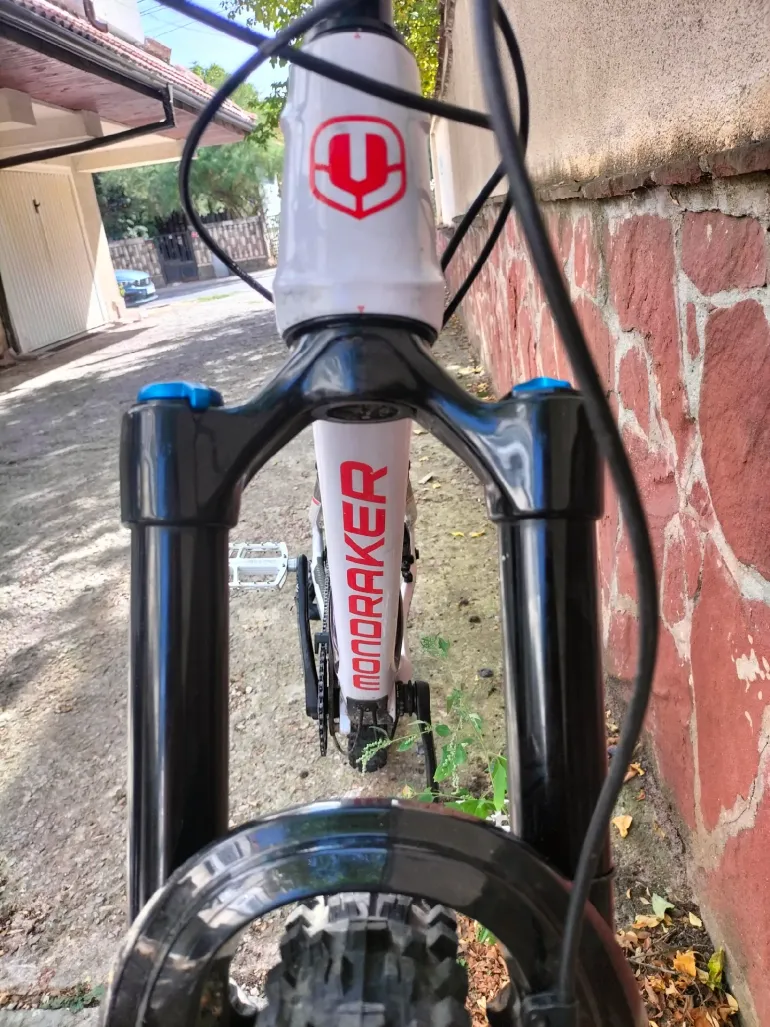 747 Rear Gear Used Mondraker SUPERFOXY CARBON R 2022 – € 2.400 | buycycle