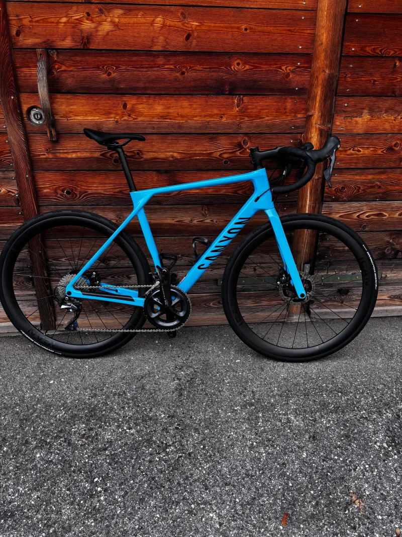 Brugt Canyon Endurace CF 8 2022 2022 Road & Gravel