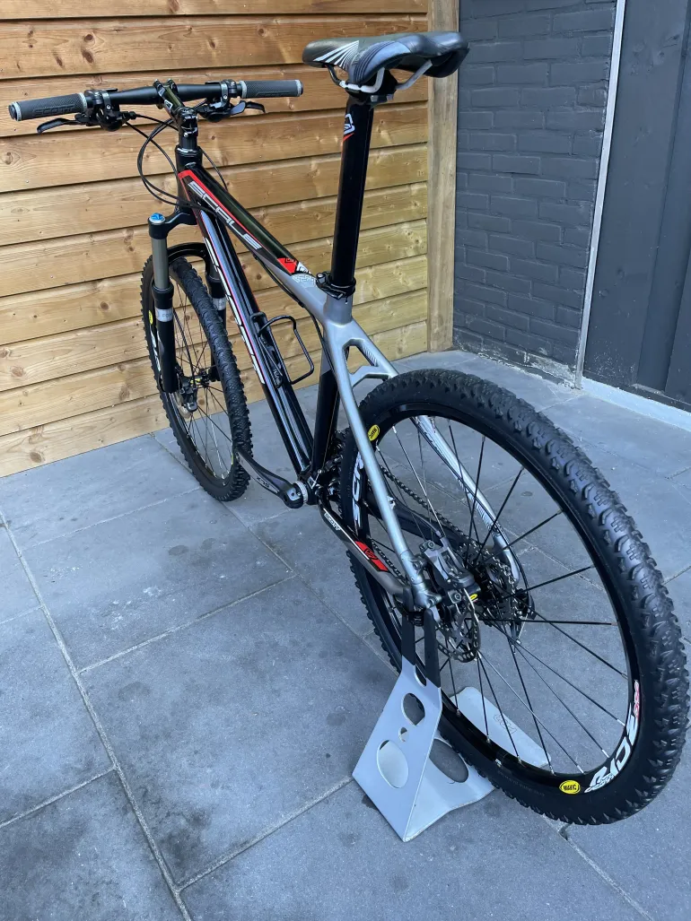 Scott Scale 30 2013 Mountainbike de segunda mano, Negro — imagen 11 de 18