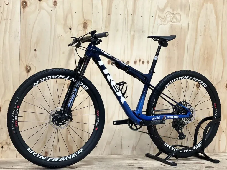 Trek Supercaliber 9.9 XX1 AXS WK Jolanda NEff 2020 Mountainbike usato, Nero — immagine 1 di 27
