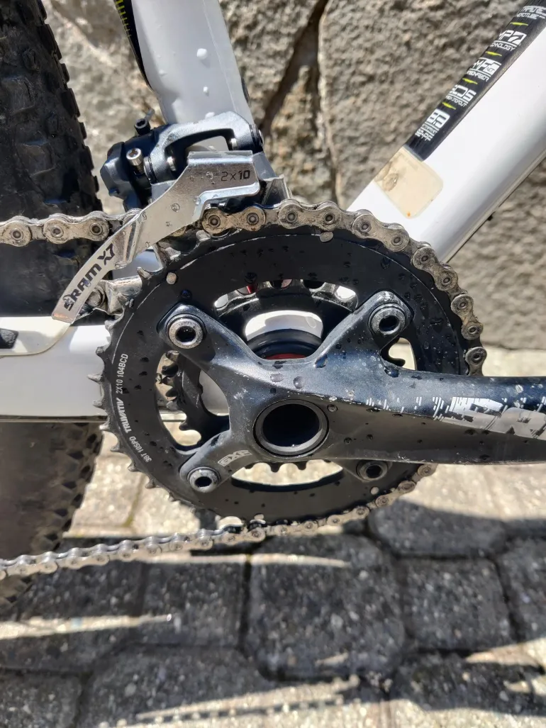 Used Scott Scale 730 2014 Mountainbike, White — image 2 of 3