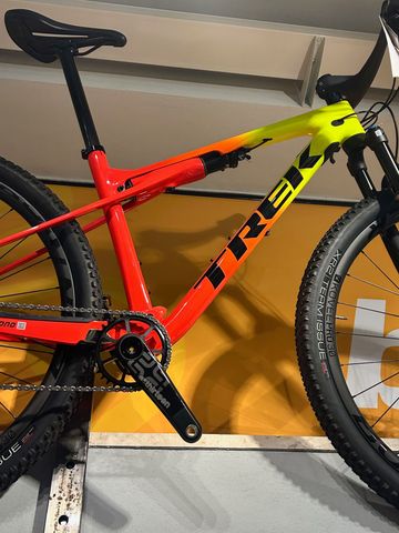 Tweedehands Trek Supercaliber 9.8 XT 2023 Mountainbike — afbeelding 3 van 7