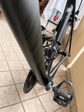 Used Canyon Ultimate CF SL 8.0 Di2 2018 Road & Gravel, Black — image 8 of 8