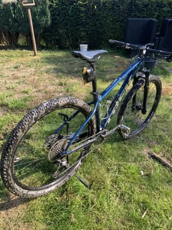Used Trek X-Caliber 7 2021 Mountainbike, Blue — image 3 of 3