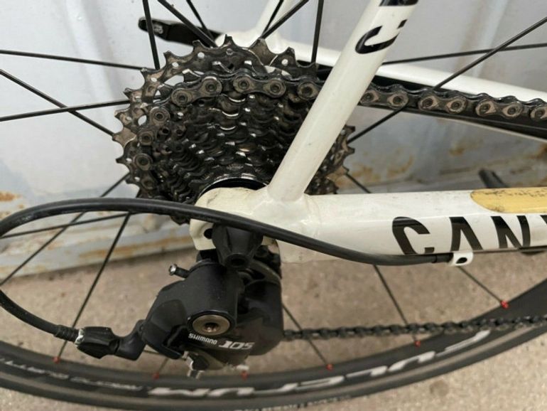 Used Canyon Ultimate AL 2013 Road & Gravel, Bianco — image 6 of 10