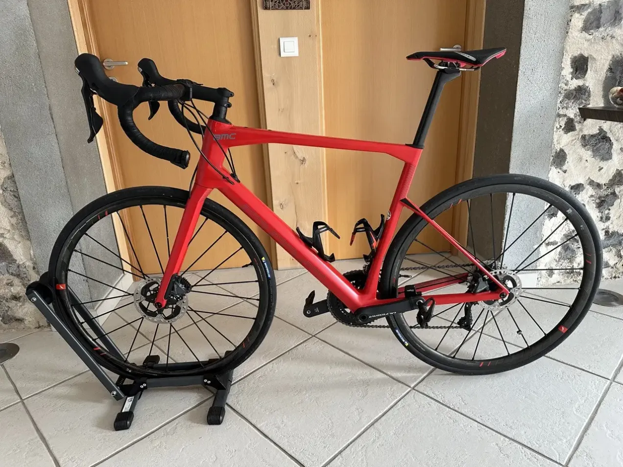 Bmc roadmachine 02 two best sale super red