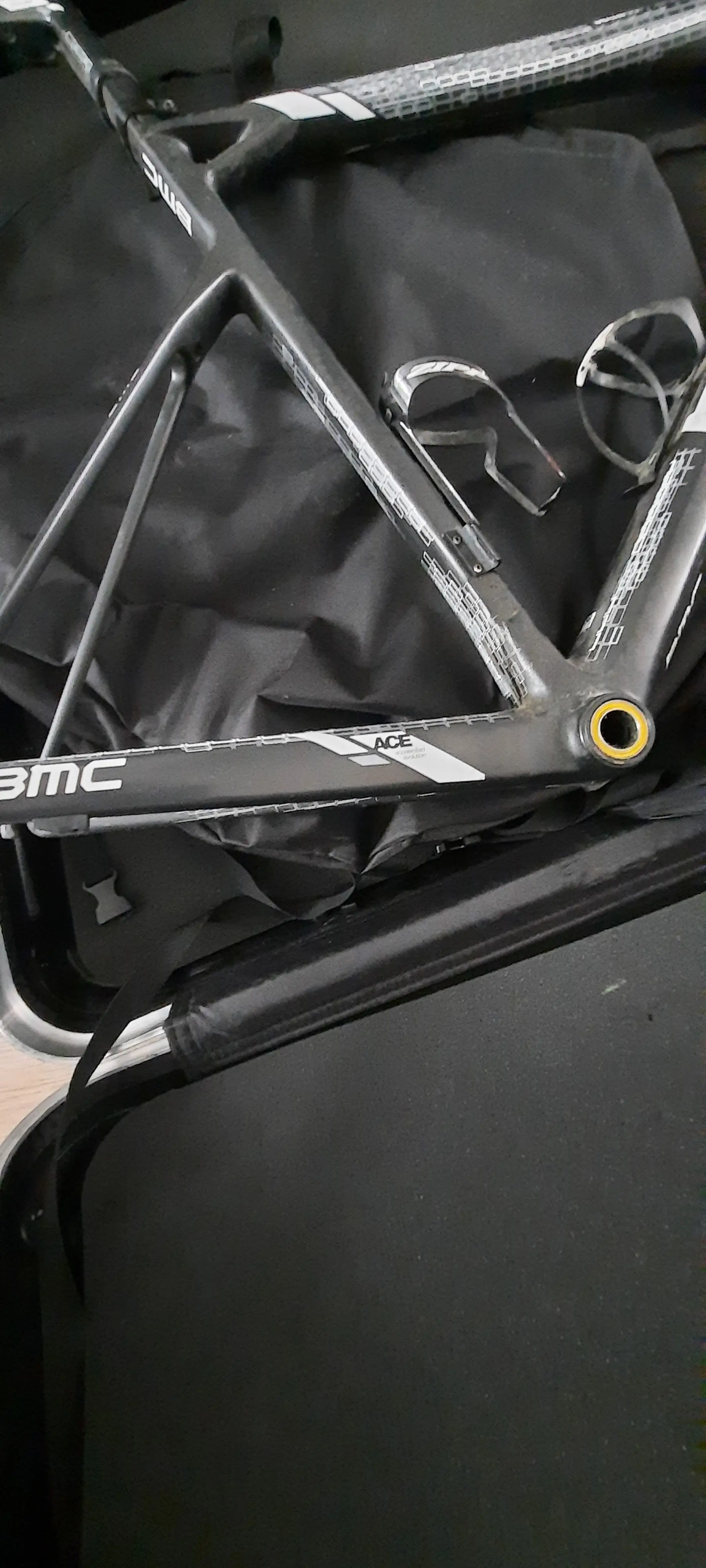 Bmc 2024 carbon frame