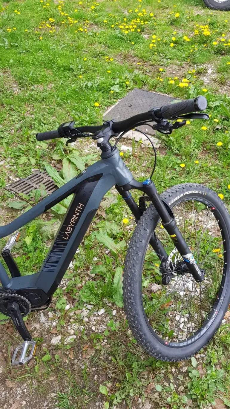Used Labyrinth E-Icarus 2022 Mountainbike, Light Gray — image 1 of 3