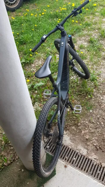Used Labyrinth E-Icarus 2022 Mountainbike, Light Gray — image 3 of 3