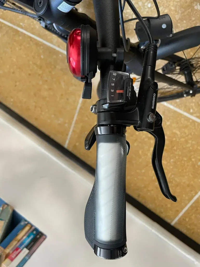 Used Trek FX 3 Disc Equipped 2022 Road & Gravel — image 6 of 7
