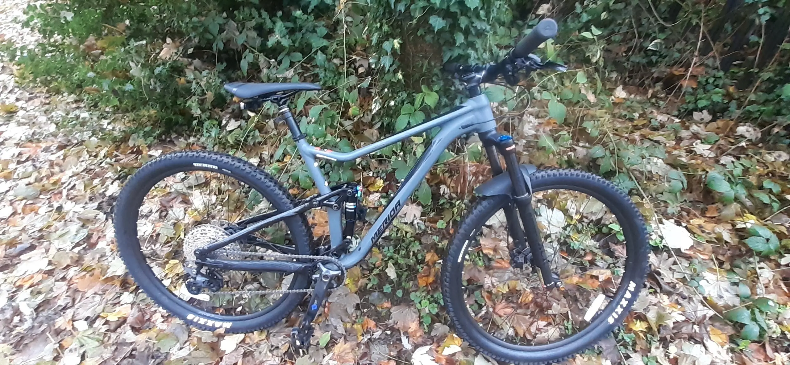 Merida one twenty cheap 400 mountain bike