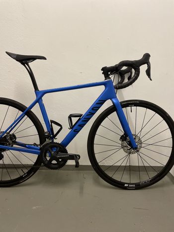 Used Canyon Endurace CF SL Disc 8.0 Di2 2020 Road & Gravel, shop.filter.color.0000ff — image 1 of 4