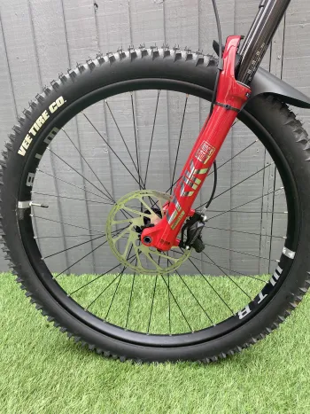 Used Calibre SENTRY PRO 2021 Mountainbike, Blue — image 9 of 11