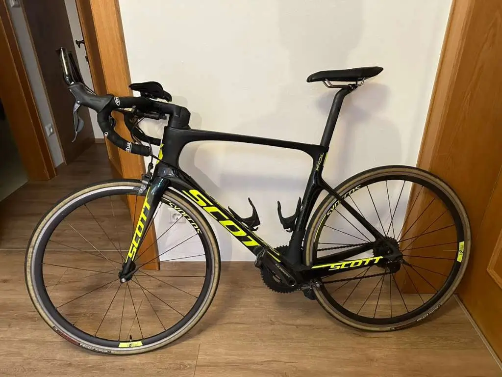 Scott Foil 10 used in LG buycycle UK