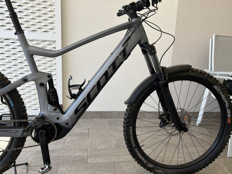 Used Scott Genius eRIDE 930 2022 Mountainbike, Light Gray, 29 — image 3 of 11