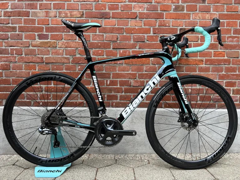 Bianchi infinito cv best sale disc ultegra di2 2019