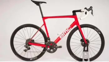 Used BMC Teammachine SLR01 DISC ONE 2019 Road & Gravel — image 1 of 3