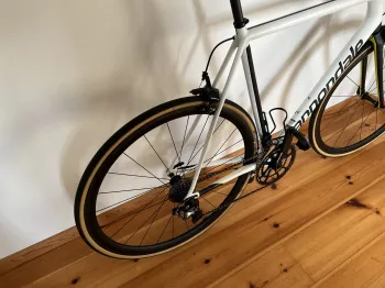 Used Cannondale SuperSix EVO Hi-MOD Dura Ace 2 2017 Road & Gravel, White — image 2 of 6