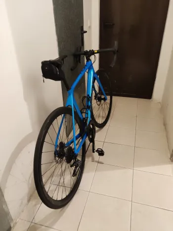 Used Giant TCR Advanced 1 Disc Pro Compact 2020 Road & Gravel, Blue — image 7 of 12