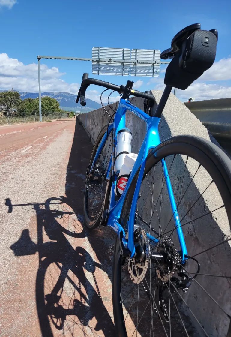 Used Giant TCR Advanced 1 Disc Pro Compact 2020 Road & Gravel, Blue — image 6 of 12
