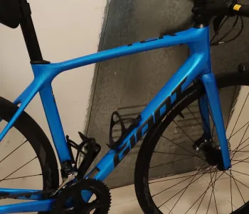 Used Giant TCR Advanced 1 Disc Pro Compact 2020 Road & Gravel, Blue — image 8 of 12
