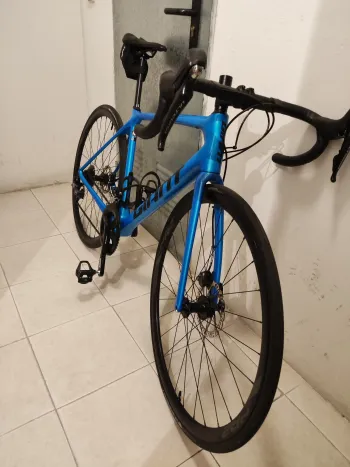 Used Giant TCR Advanced 1 Disc Pro Compact 2020 Road & Gravel, Blue — image 5 of 12
