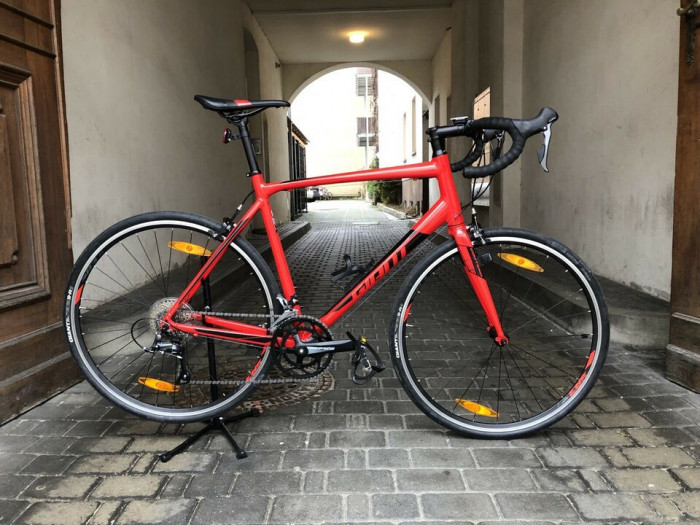 Giant contend cheap 3 bike 2019