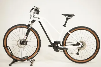 Used CUBE Cube Reaction Hybrid One 500 2022 - E Mountainbike - 500 Wh - 29 Zoll 2022 Mountainbike, Weiß — image 6 of 10