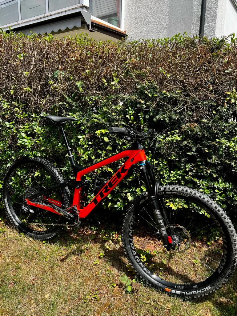 Trek slash 2018 online 9.8