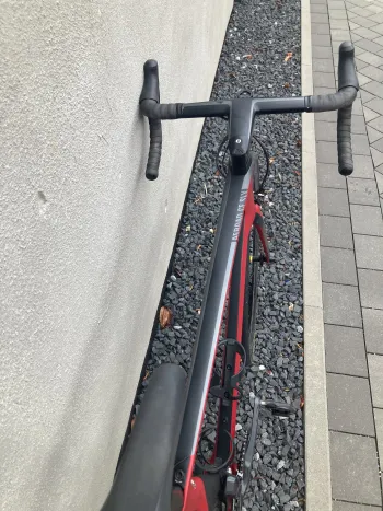 Used Canyon Aeroad CF SLX 8.0 Di2 2018 Road & Gravel, Rot — image 5 of 5