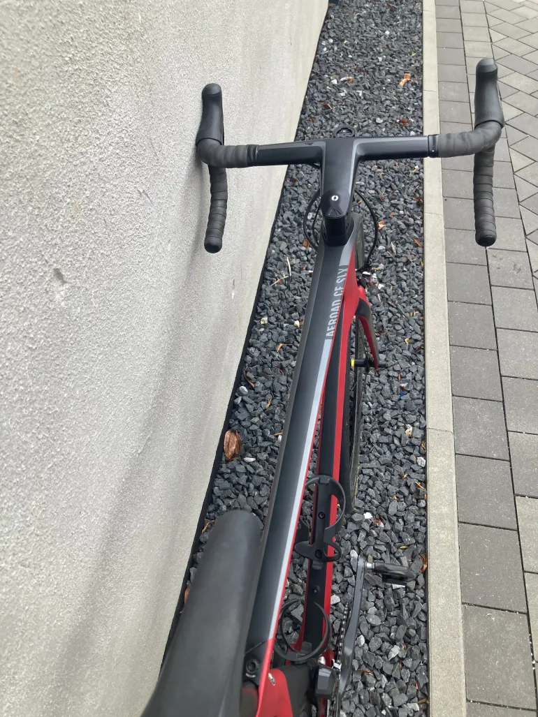 Used Canyon Aeroad CF SLX 8.0 Di2 2018 Road & Gravel, Rot — image 5 of 5
