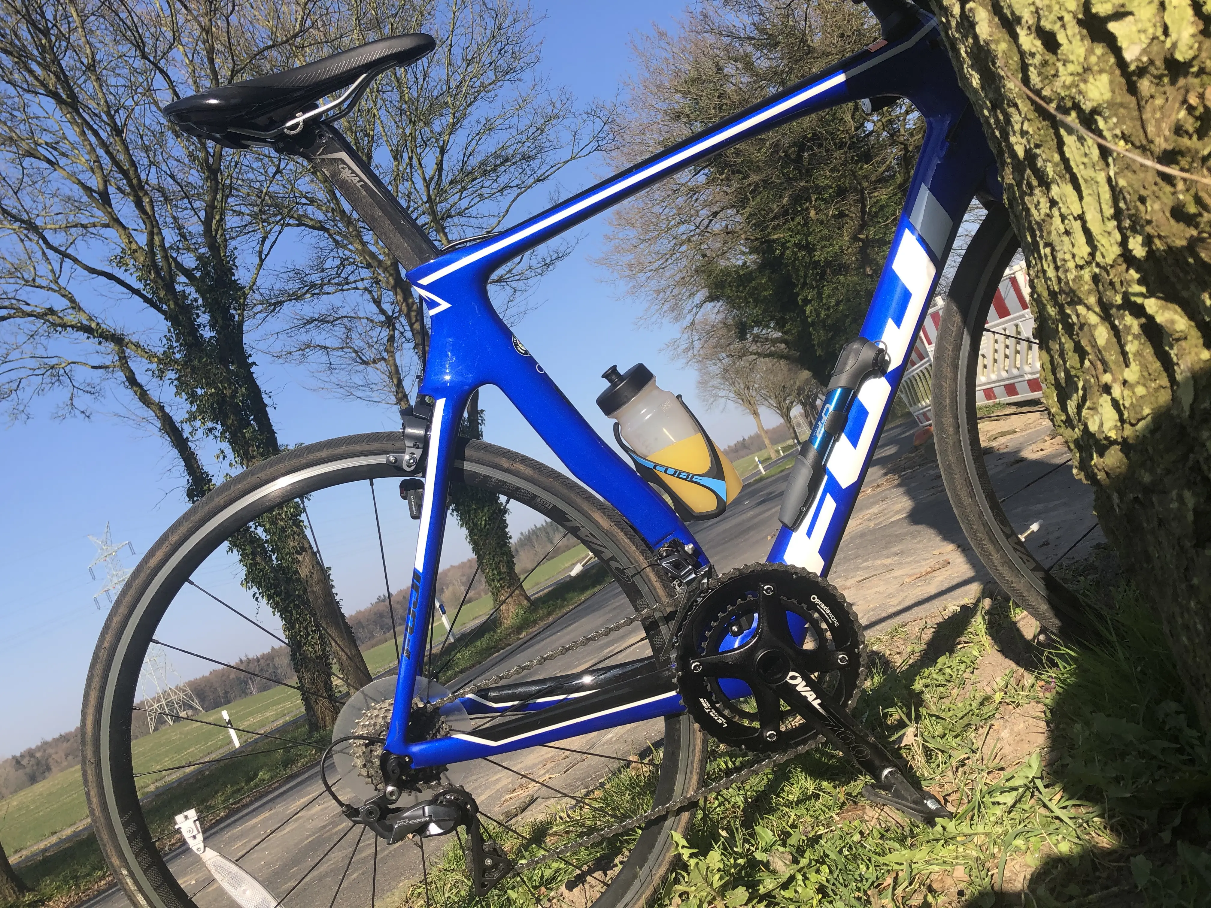 Fuji transonic cheap 2.3 road bike