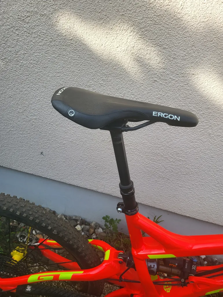 Bicicleta discount gt sanction