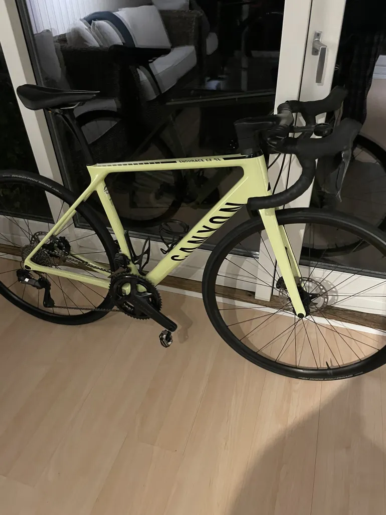 Used Canyon Endurace CF SL 8 Di2 2022 Road & Gravel, shop.filter.color.ffff00 — image 8 of 8