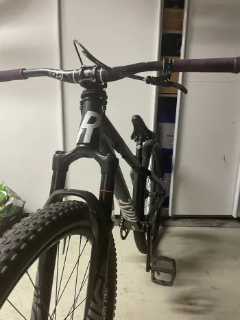 Used Rose THE BRUCE 2 2021 Mountainbike, Hellgrau — image 3 of 3